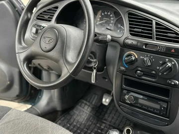 Авто Daewoo Lanos Sens  2004 № 8304004