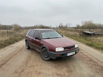 Авто Volkswagen Golf 1996 № 8304017