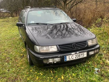 Авто Volkswagen Passat Hatchback 2000 № 8304021