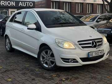 Авто Mercedes B Серия 2011 № 8304023