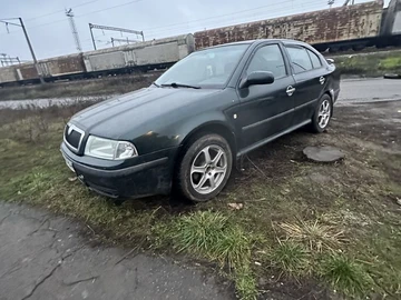 Авто Skoda Octavia 2002 № 8304130