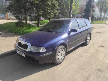 Авто Skoda Octavia 2001 № 8304137