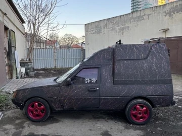 Авто ЗАЗ Таврия 2004 № 8304140