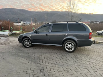 Авто Skoda Octavia 2008 № 8304160