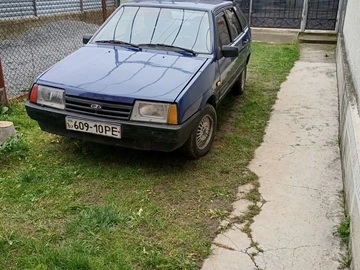 Авто ВАЗ 2109 1992 № 8304700