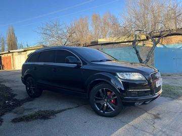Авто Audi Q7 2007 № 8304732