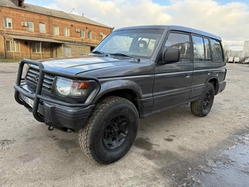 Авто Mitsubishi Pajero 1996 № 8304756