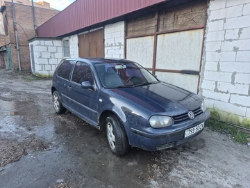 Авто Volkswagen Golf 2001 № 8304855