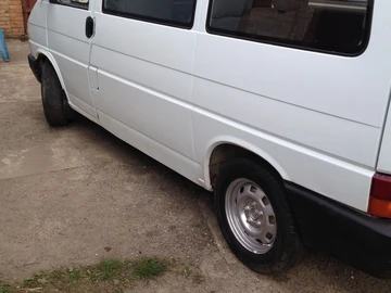 Авто Volkswagen Transporter 1997 № 8304861