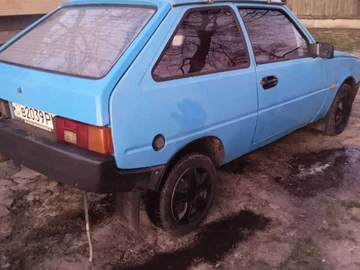 Авто ЗАЗ 1102 2000 № 8304903