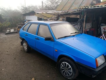 Авто ВАЗ 21093 1993 № 8304976