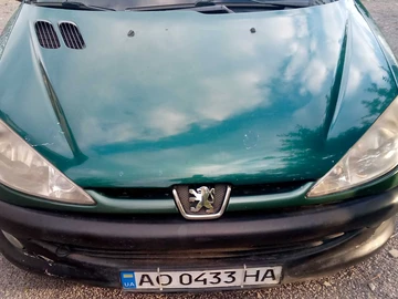 Авто Peugeot 206 2000 № 8305003