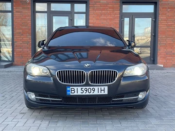 Авто BMW 5 Серия 2012 № 8305104