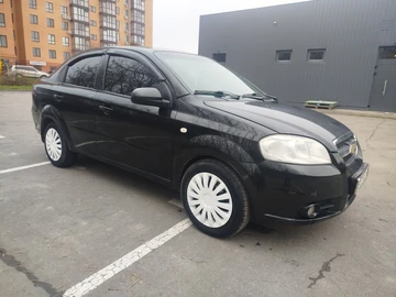 Авто Chevrolet Aveo 2007 № 8305133