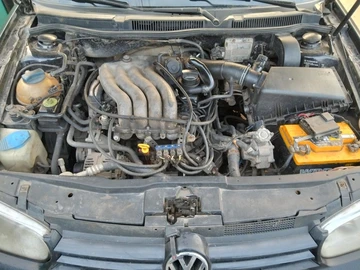 Авто Volkswagen Golf 1999 № 8305140