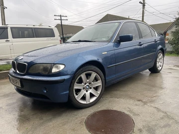 Авто BMW 3 Серия 2004 № 8305228