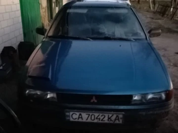 Авто Mitsubishi Lancer 1992 № 8305337