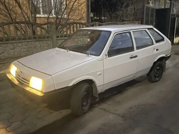 Авто ВАЗ 2109 1987 № 8305338