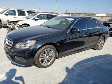 Авто Mercedes 220 2016 № 8305570