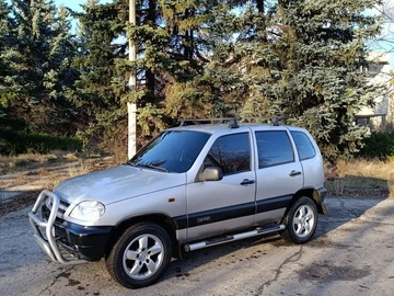 Авто Chevrolet Niva 2007 № 8305747