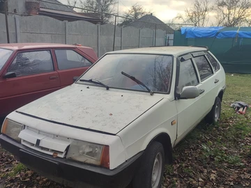 Авто ВАЗ 2109 1989 № 8305774