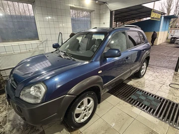 Авто Hyundai Tucson 2004 № 8305809