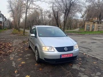 Авто Volkswagen Touran 2005 № 8305830