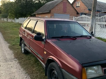 Авто ВАЗ 2109 1989 № 8305987