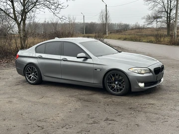 Авто BMW 5 Серия 2012 № 8305991