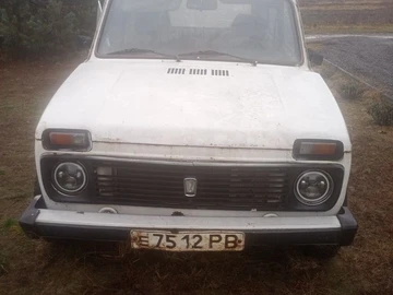 Авто ВАЗ 2121 1986 № 8306069