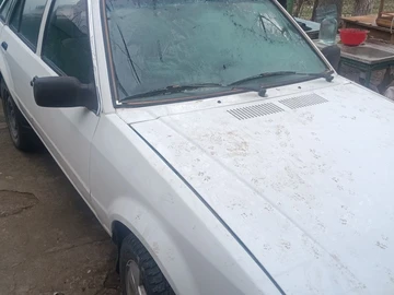 Авто Ford Escort 1986 № 8306090