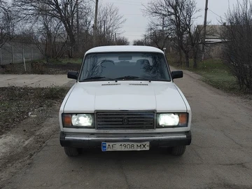 Авто ВАЗ 2107 2007 № 8306098