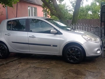 Авто Renault Clio 2010 № 8306100