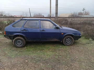 Авто ВАЗ 2109 1988 № 8306135