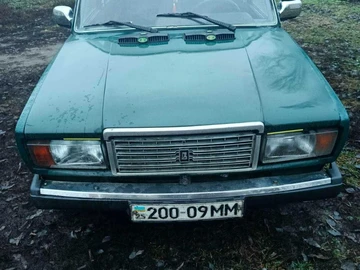 Авто ВАЗ 2107 1987 № 8306143