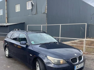 Авто BMW 5 Серия 2004 № 8306215