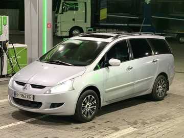 Авто Mitsubishi Grandis 2007 № 8306217