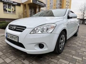 Авто KIA Cee X27 D 2009 № 8306297