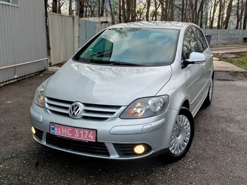 Авто Volkswagen Golf Plus 2006 № 8306439