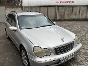 Авто Mercedes 220 2002 № 8306445