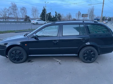 Авто Skoda Octavia 2000 № 8306479