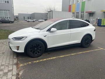 Авто Tesla Model X 2017 № 8306482