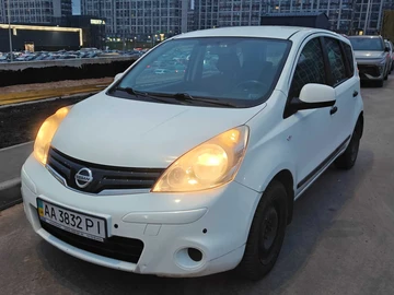 Авто Nissan Note 2013 № 8306480