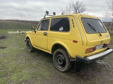 Авто ВАЗ 2121 1978 № 8306641