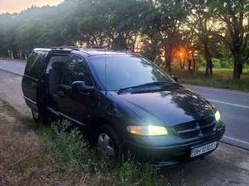 Авто Dodge Caravan 1999 № 8306648