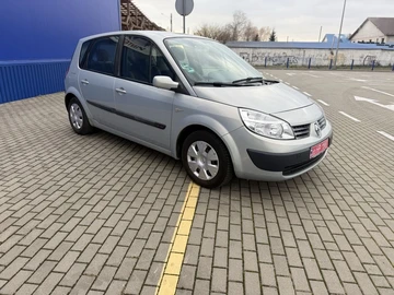 Авто Renault Scenic 2004 № 8306679