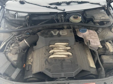 Авто Audi A4 1992 № 8306714