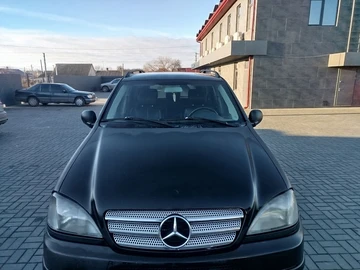 Авто Mercedes Ml Серия 2002 № 8306838
