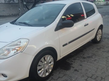 Авто Renault Clio 2011 № 8306856