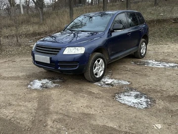 Авто Volkswagen Touareg 2004 № 8307034